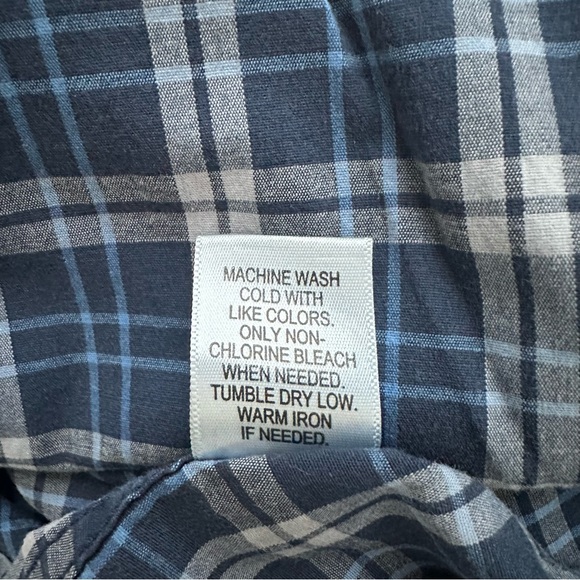 Sonoma Men’s Blue Button Down Long Sleeve - Picture 3 of 3